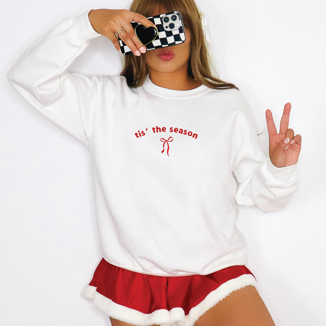 Embroidered Christmas Sweatshirt – 