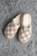 Load image into Gallery viewer, Super Lux Checker Platform Slippers
